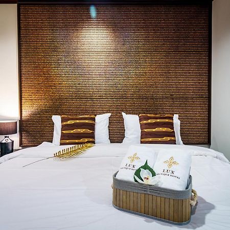 Lux Boutique Hotel Нонтхабурі Екстер'єр фото